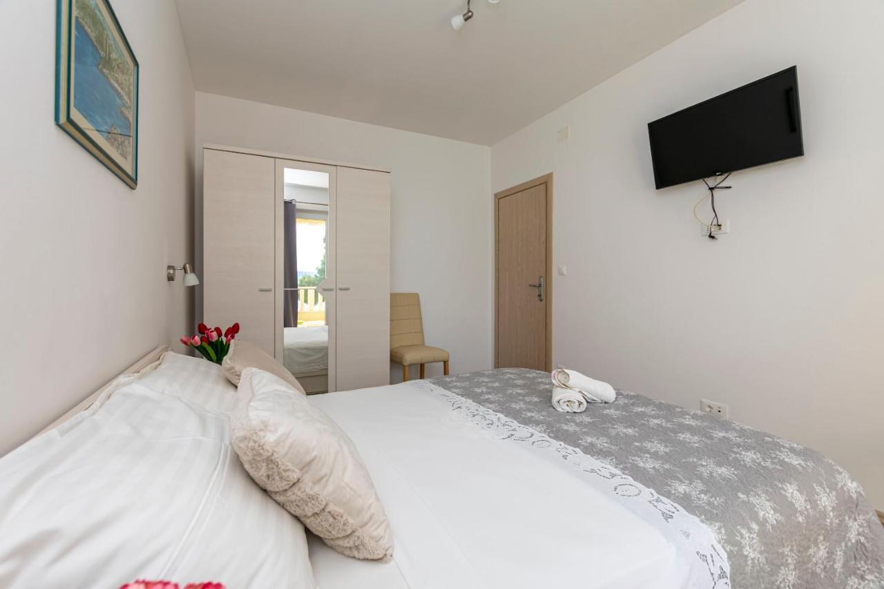 Apartments Beach Dream Mimice Eksteriør billede