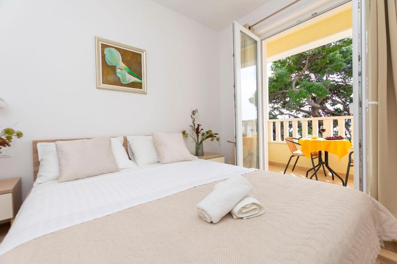 Apartments Beach Dream Mimice Eksteriør billede