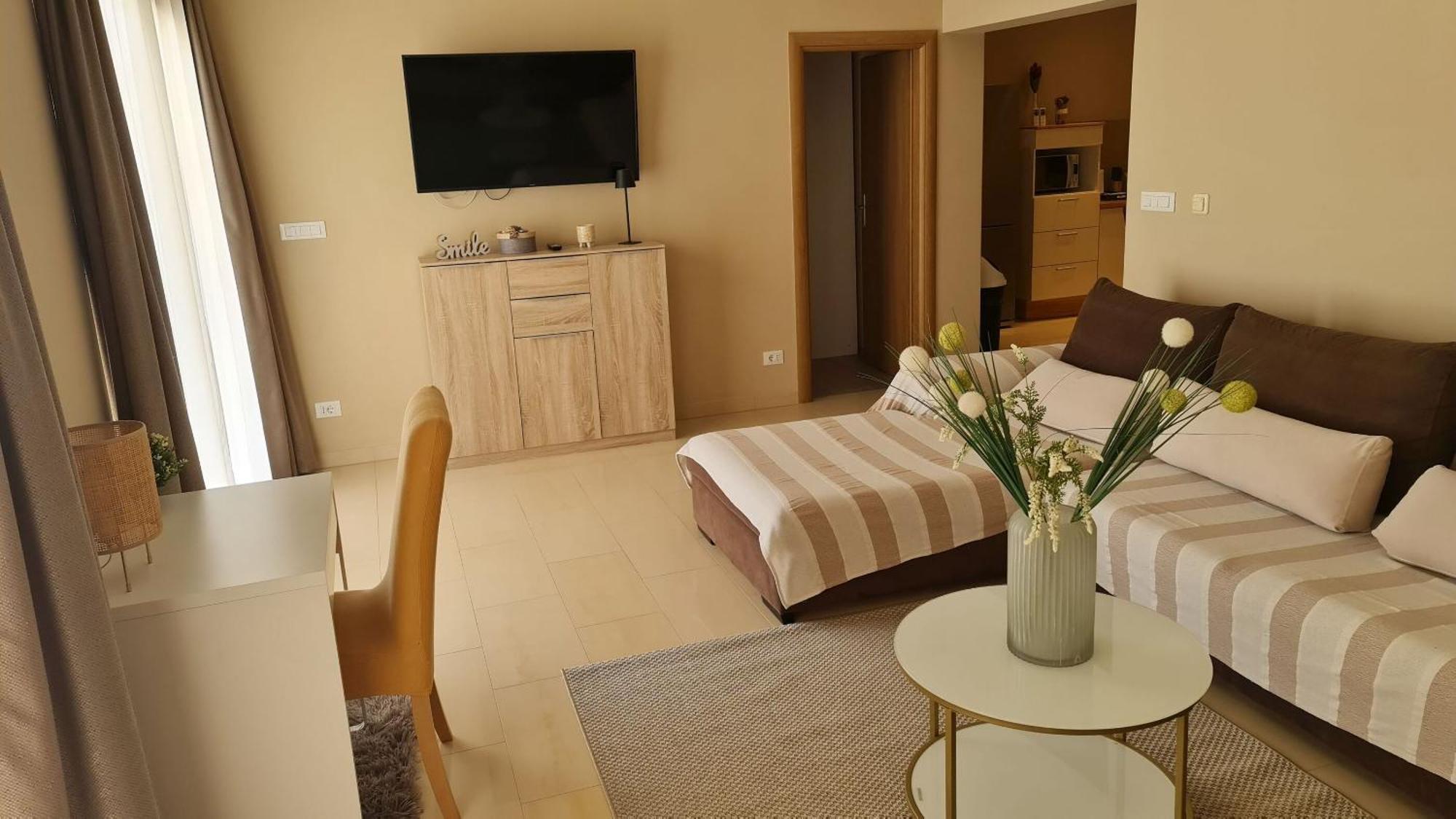 Apartments Beach Dream Mimice Eksteriør billede